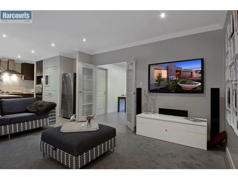 8 Berea link, Madeley WA 6065