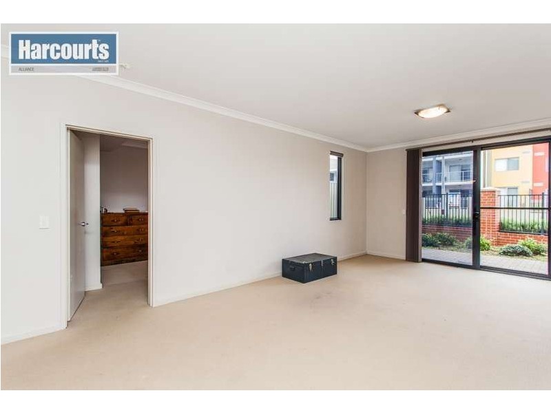 79/12 Citadel Way, Currambine WA 6028
