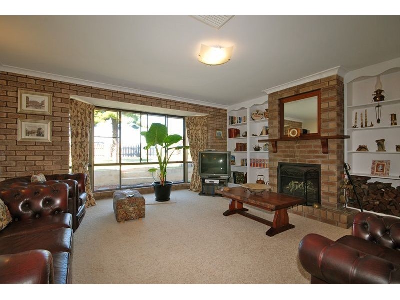 6 Wodjil Court, Heathridge WA 6027