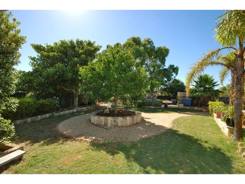 6 Wodjil Court, Heathridge WA 6027
