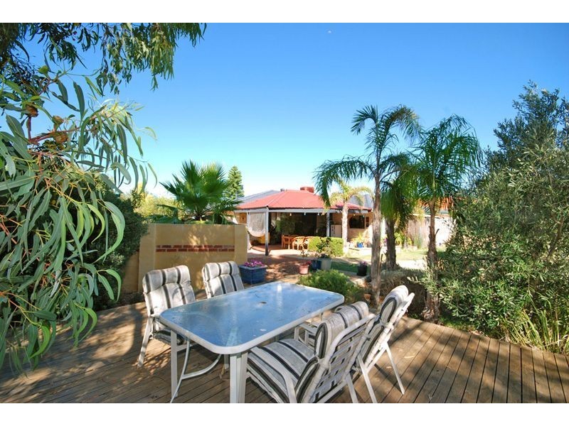 6 Wodjil Court, Heathridge WA 6027