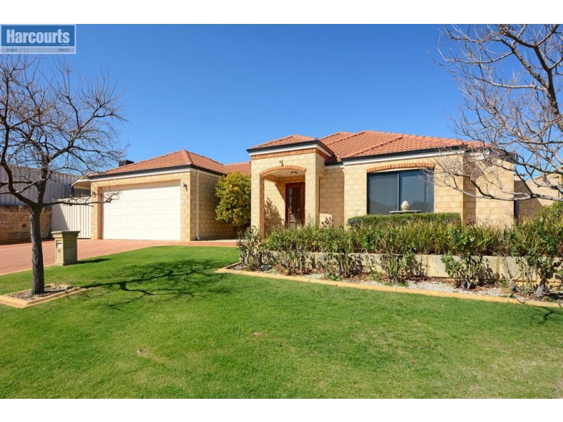 16 Galveston Loop, Iluka WA 6028