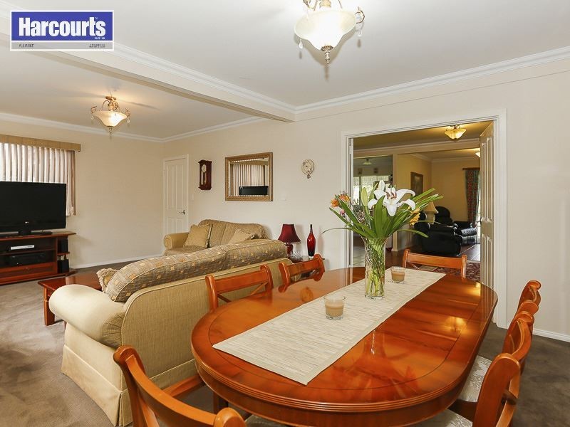 19 Sussex Bend, Lower Chittering WA 6084