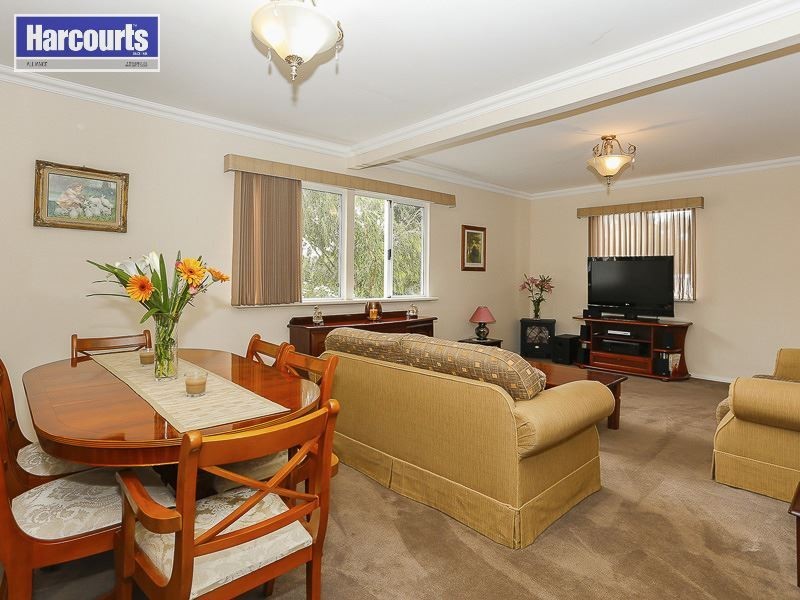 19 Sussex Bend, Lower Chittering WA 6084