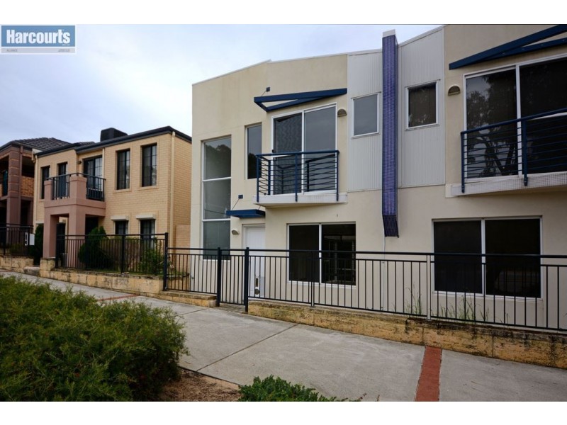 13a Lakeside Drive, Joondalup WA 6027