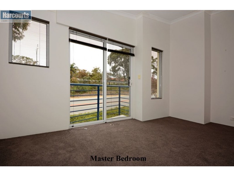 13a Lakeside Drive, Joondalup WA 6027