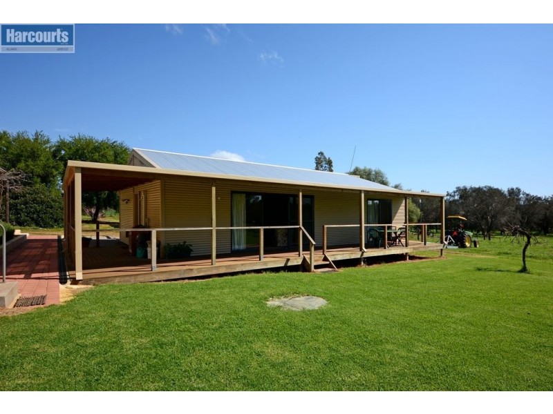 782 Wells Glover Road, Bindoon WA 6502