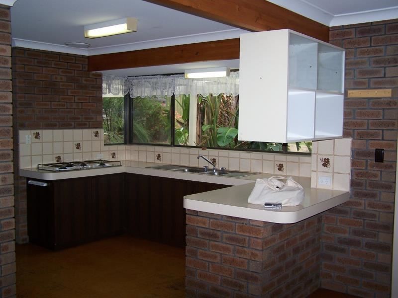 21 Warrandyte Drive, Craigie WA 6025