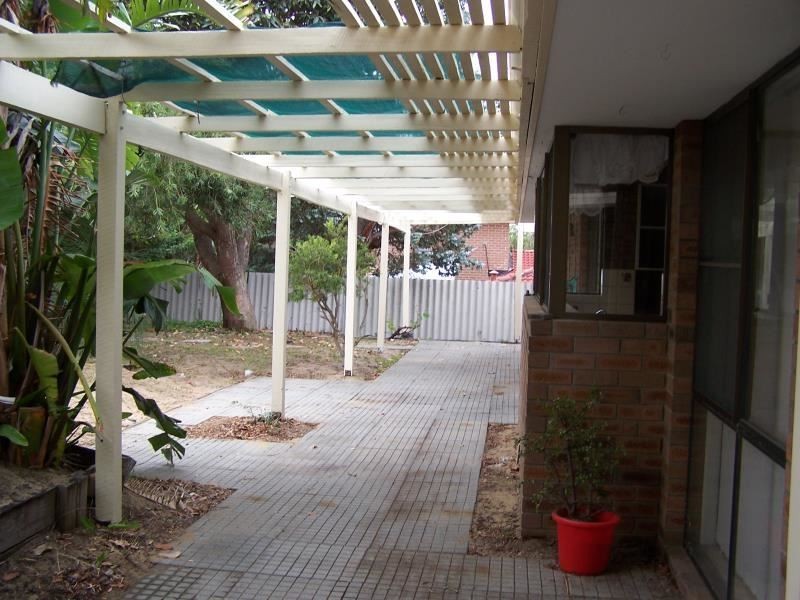 21 Warrandyte Drive, Craigie WA 6025