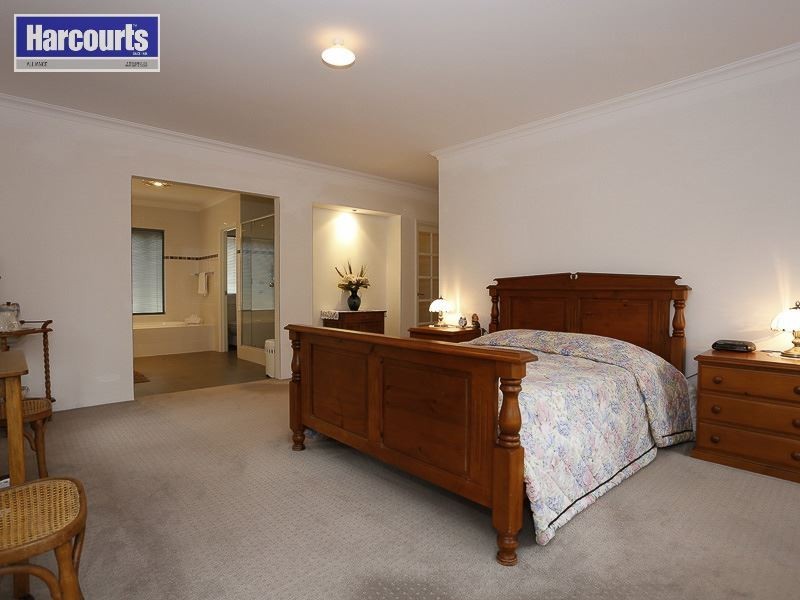 196 Holstein Loop, Lower Chittering WA 6084