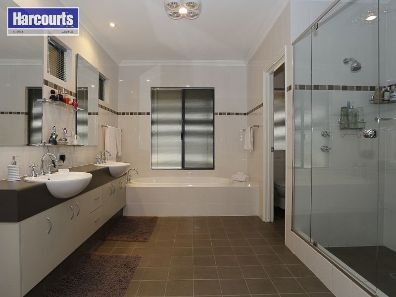 196 Holstein Loop, Lower Chittering WA 6084