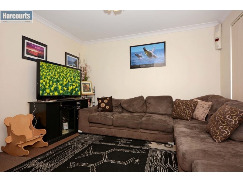 23 Reseda Elbow, Banksia Grove WA 6031