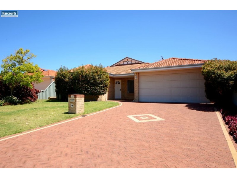 20 Roxburgh Circle, Kinross WA 6028