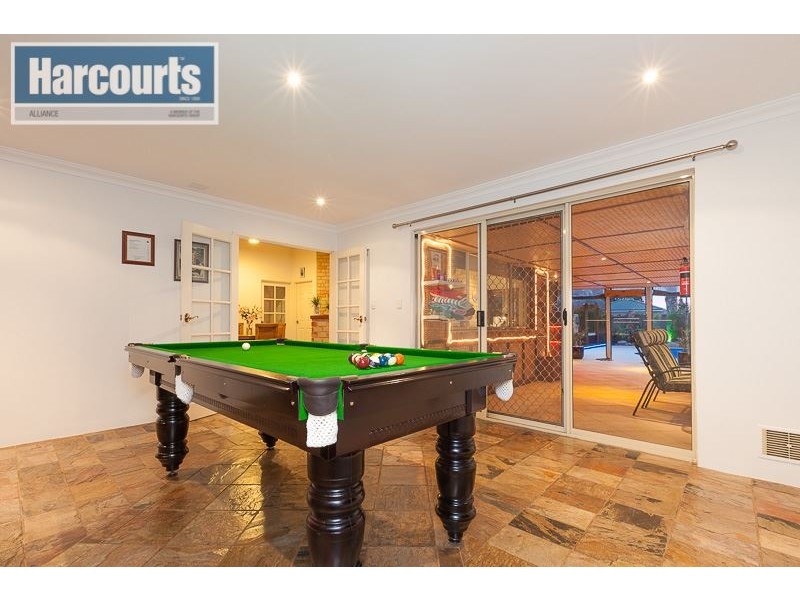 11 Bainbridge Mews, Currambine WA 6028