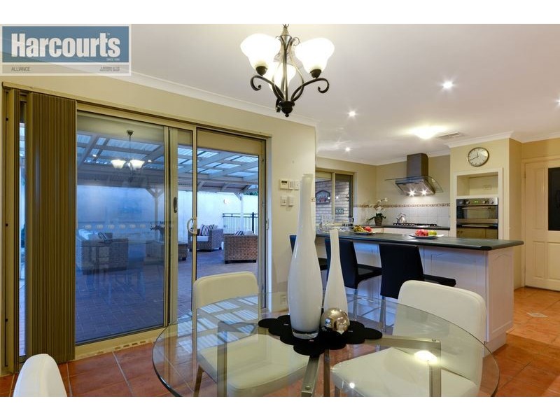 27 Ohrid Place, Joondalup WA 6027