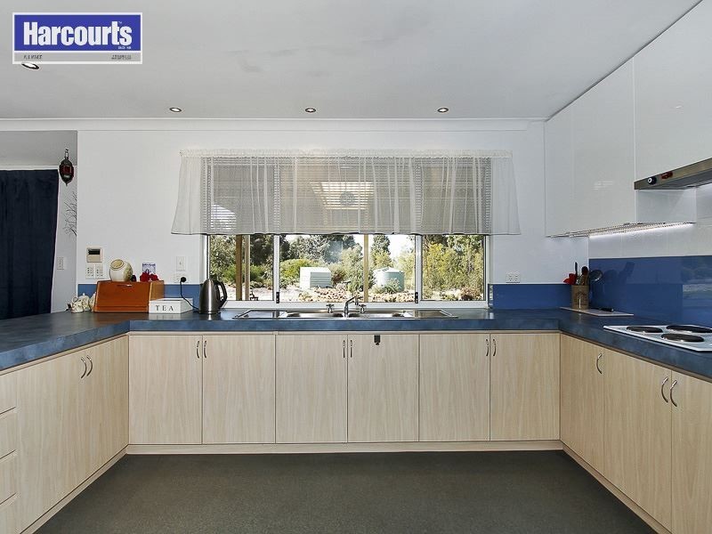 65 Ayrshire Loop, Lower Chittering WA 6084