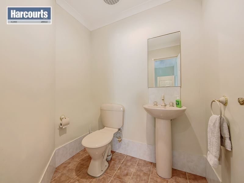 16 Aquarius Ramble, Ocean Reef WA 6027