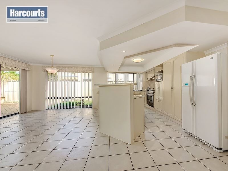 16 Aquarius Ramble, Ocean Reef WA 6027