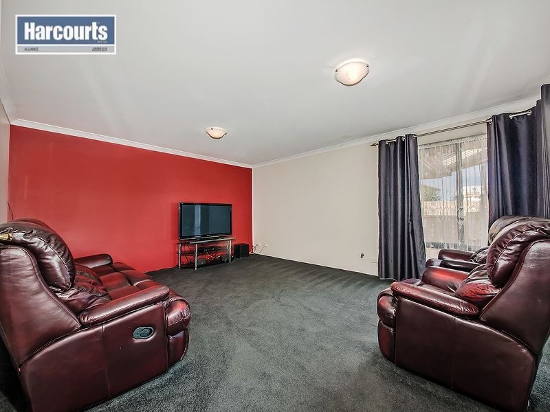 16 Aquarius Ramble, Ocean Reef WA 6027