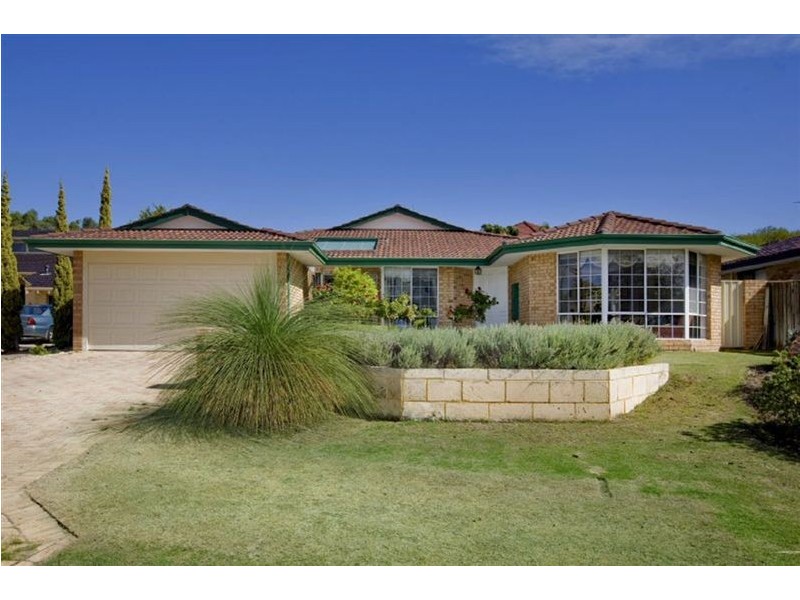 5 St Cloud Gardens, Connolly WA 6027