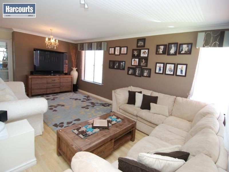 3 Bambra Lane, Currambine WA 6028