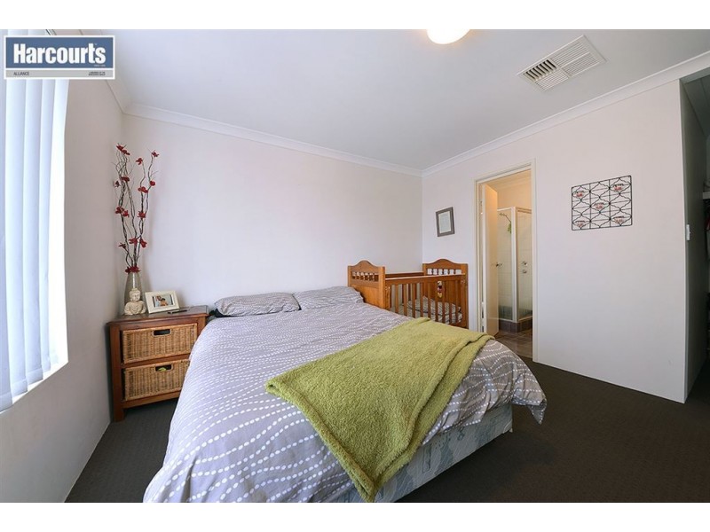 49 Grandis Boulevard, Banksia Grove WA 6031