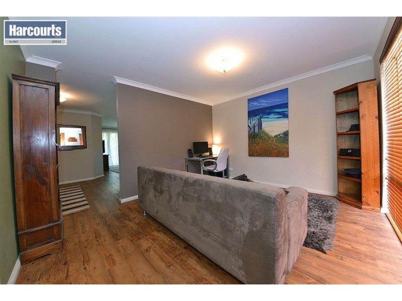 29 Harbour Elbow, Banksia Grove WA 6031