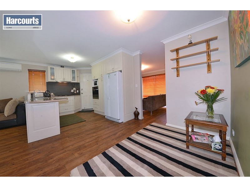 29 Harbour Elbow, Banksia Grove WA 6031