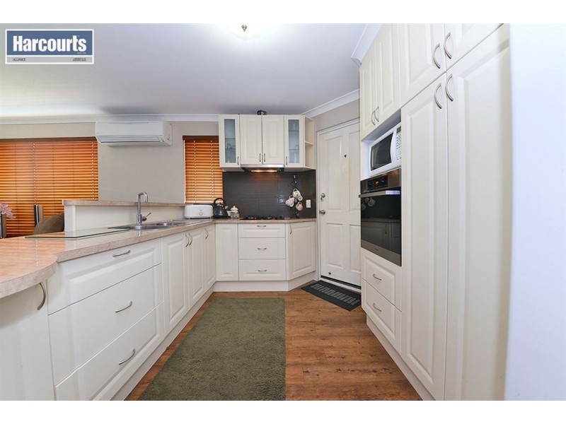 29 Harbour Elbow, Banksia Grove WA 6031