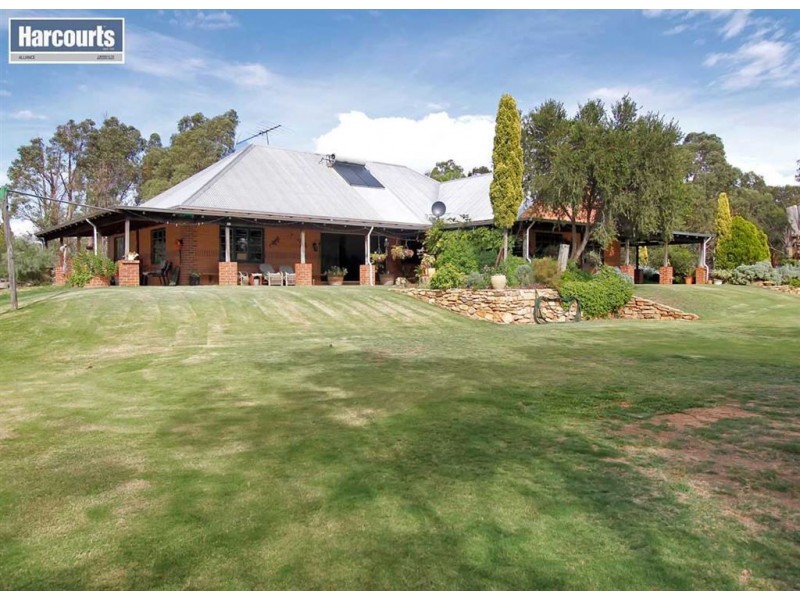 448 Chittering Road, Bullsbrook WA 6084