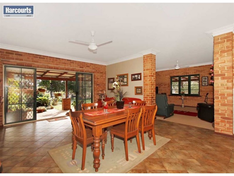 448 Chittering Road, Bullsbrook WA 6084