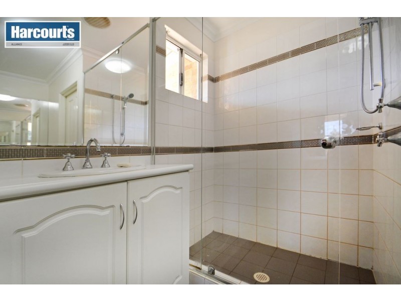 22 Shorthorn Pass, Lower Chittering WA 6084