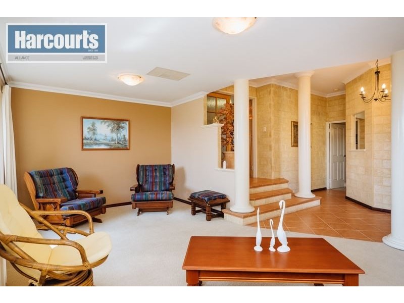 25 Shalimar Rise, Currambine WA 6028