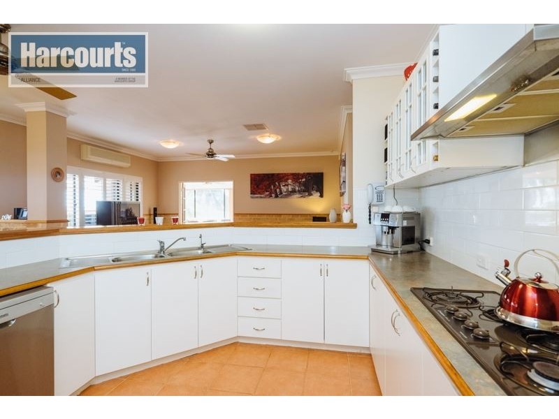 25 Shalimar Rise, Currambine WA 6028