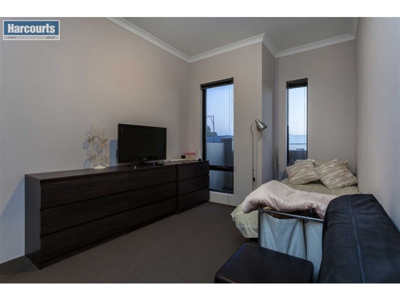 5 Ladywell Crescent, Butler WA 6036