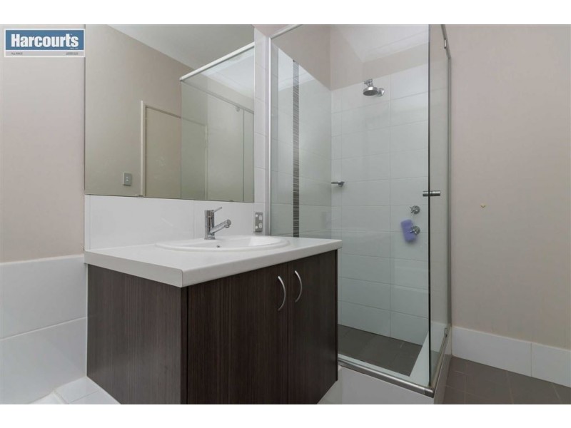 5 Ladywell Crescent, Butler WA 6036