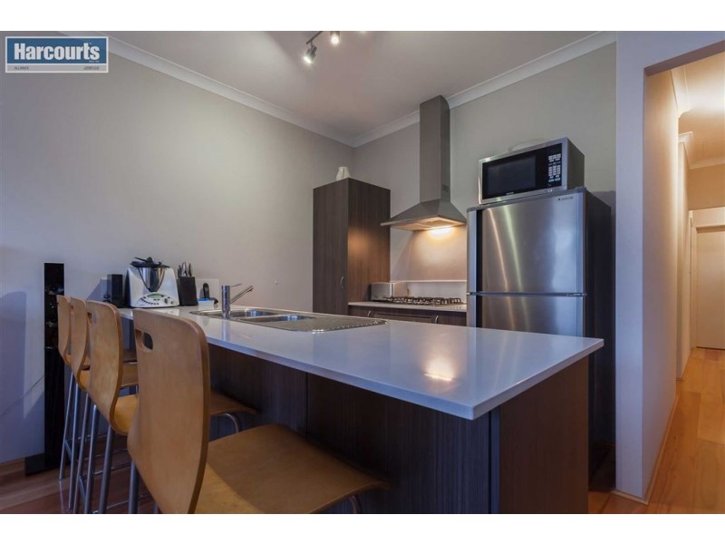 5 Ladywell Crescent, Butler WA 6036