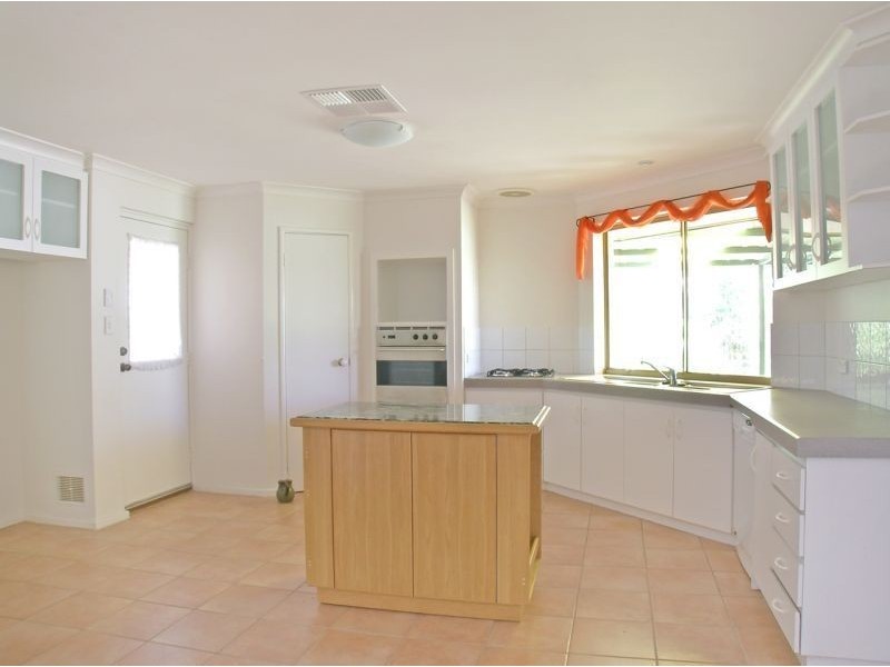 17 Fireball Way, Ocean Reef WA 6027