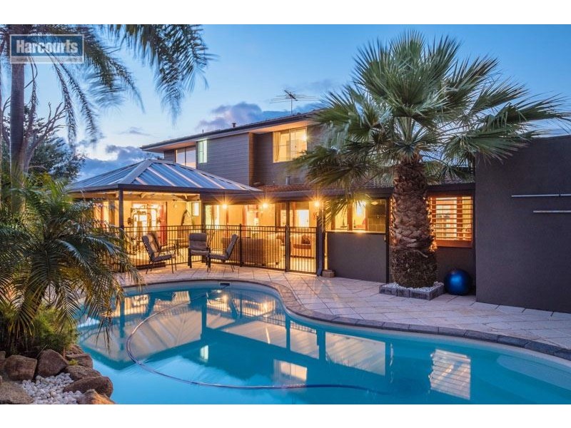 16 Alycon Place, Kallaroo WA 6025