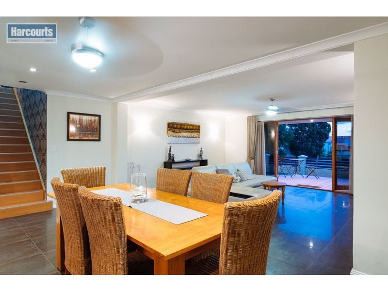 16 Alycon Place, Kallaroo WA 6025