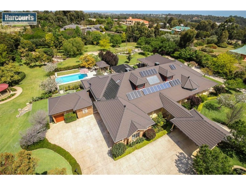 20 Golfview Place, Gnangara WA 6077