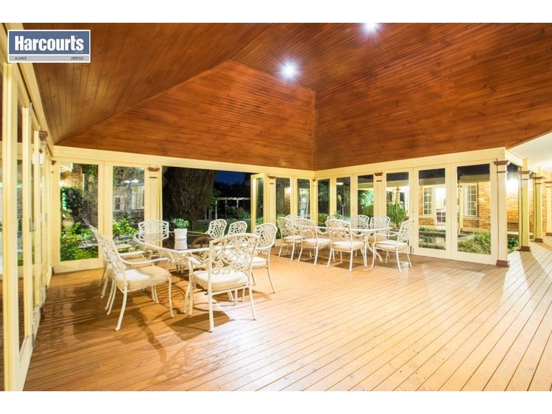 20 Golfview Place, Gnangara WA 6077