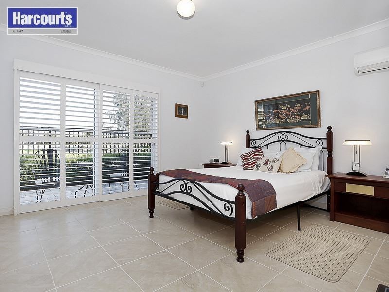 32 Windmill Circle, Burns Beach WA 6028