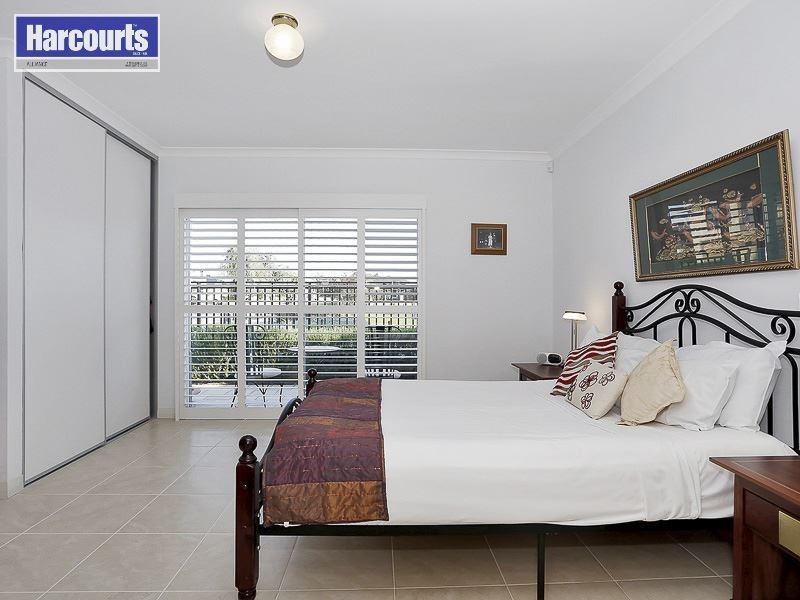 32 Windmill Circle, Burns Beach WA 6028