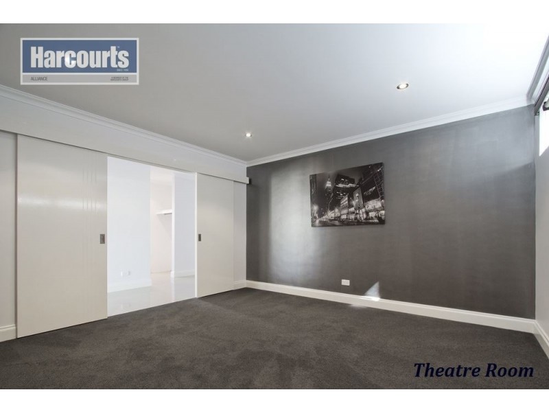 73 Cooper Street, Madeley WA 6065