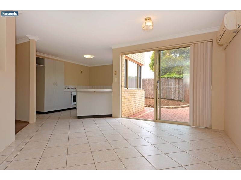 16 Blueboy Rise, Joondalup WA 6027