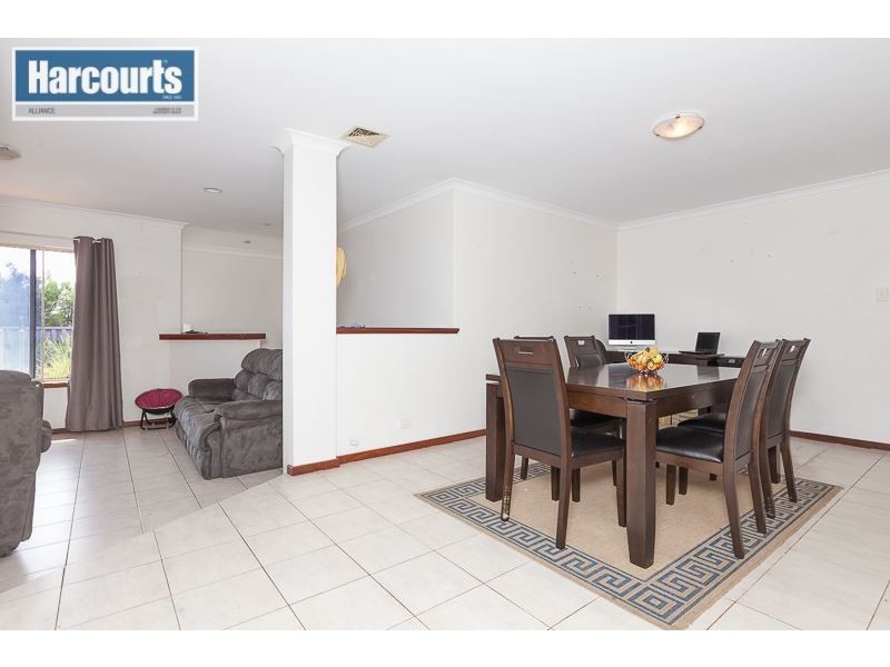 22 Fairway Circle, Connolly WA 6027