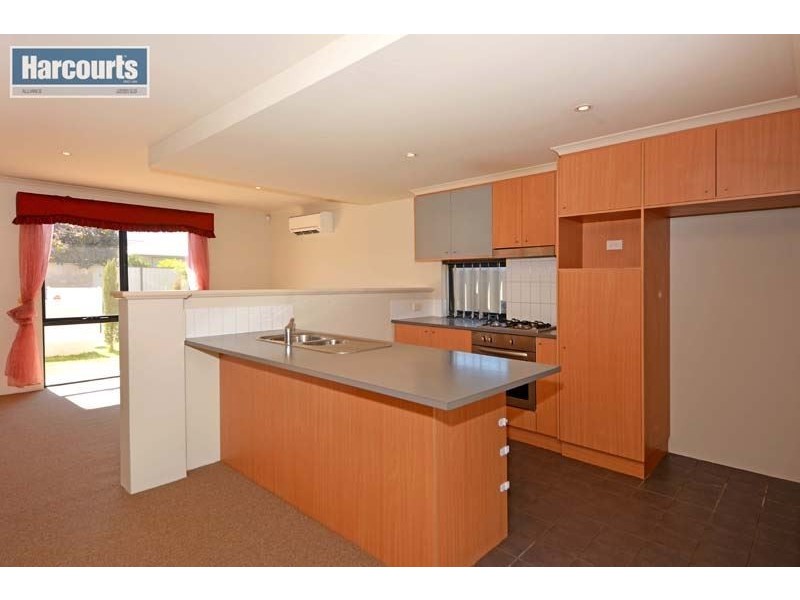 26 Hopper Turn, Madeley WA 6065