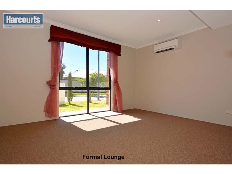 26 Hopper Turn, Madeley WA 6065