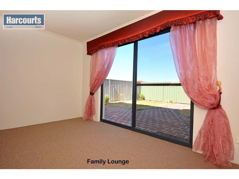 26 Hopper Turn, Madeley WA 6065